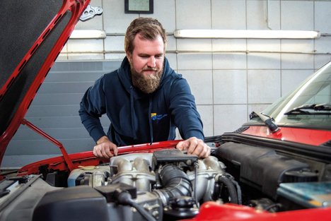 KFZ-Technik Michael Buchner in Bruckmühl Bild von KFZ-Technik Michael Buchner in Bruckmühl